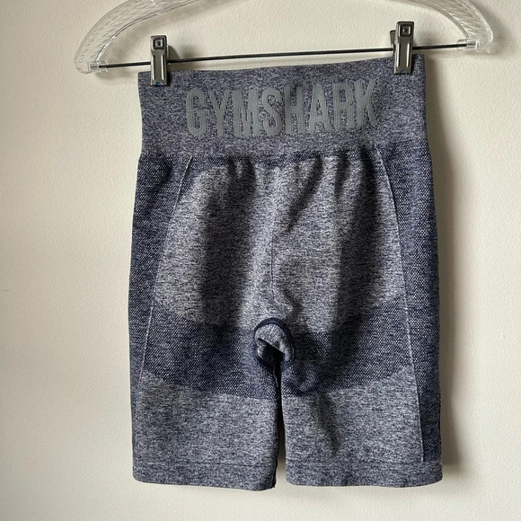 Gymshark Flex High Waisted Bike Shorts - Picture 2 of 2